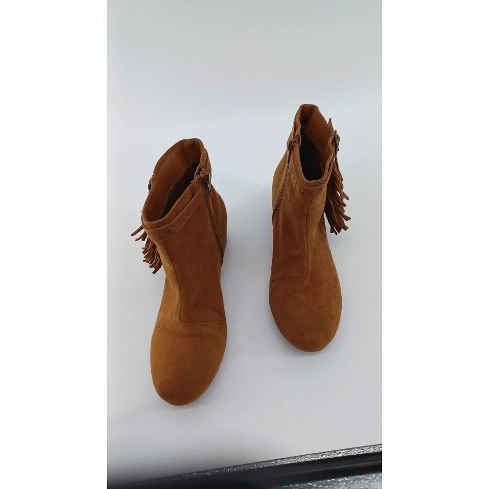 Children place Girls Boots Tan Fringe Gold Studded Size 5